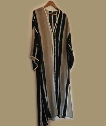 One-size-fits-all caftan